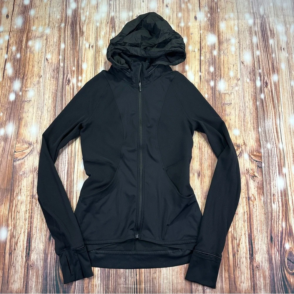 Lululemon Athletica Women’s Zip-Up Hoodie  Size 6 Black